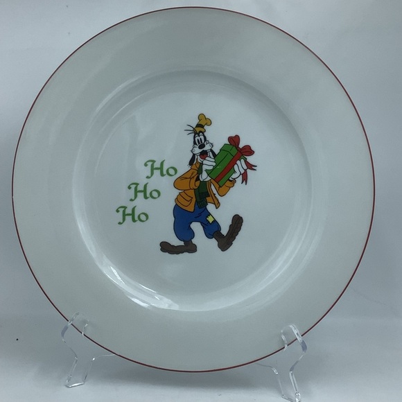 Disney Mickey’s Vintage Holiday Ceramic Dinner Plate Featuring Goofy (3 of 4) - Picture 1 of 4
